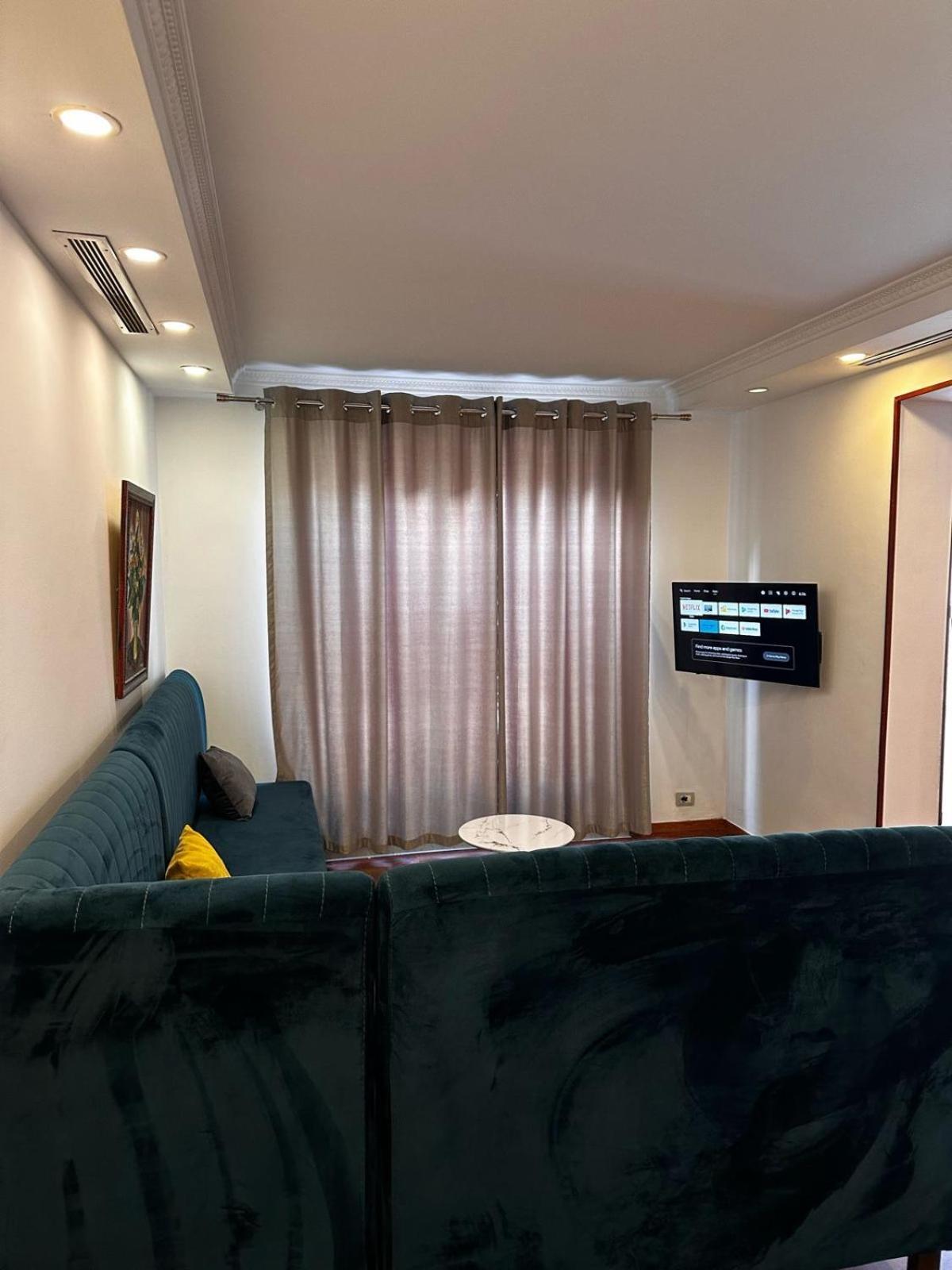 Studio In Bllok 티라나 외부 사진